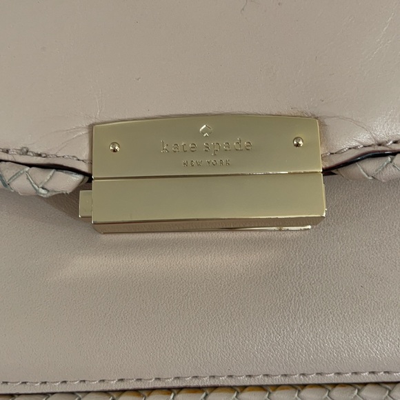Kate Spade New York nude crossbody - Picture 3 of 9